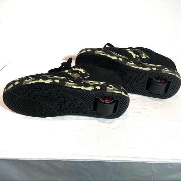Heelys HES10321 Racer 20 Black Camo Roller Skating Lace Up Shoes Youth Boys Sz.2 - Picture 12 of 13